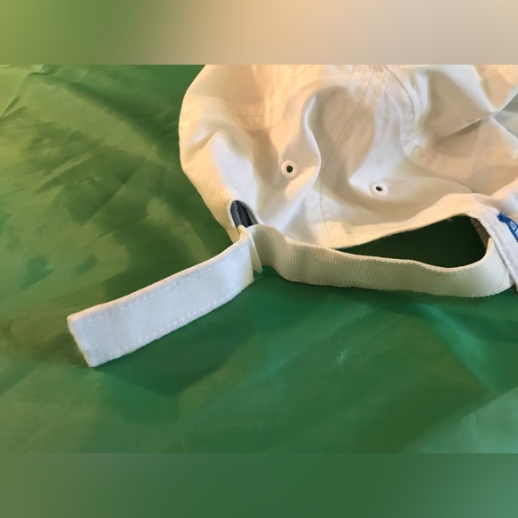 Adidas Women’s Climate Control Hat - Picture 7 of 8